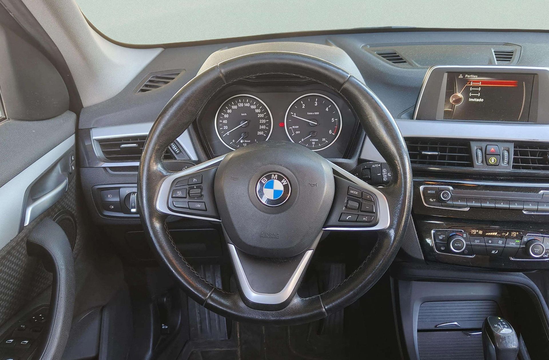 BMW X1 sDrive18d - foto 24