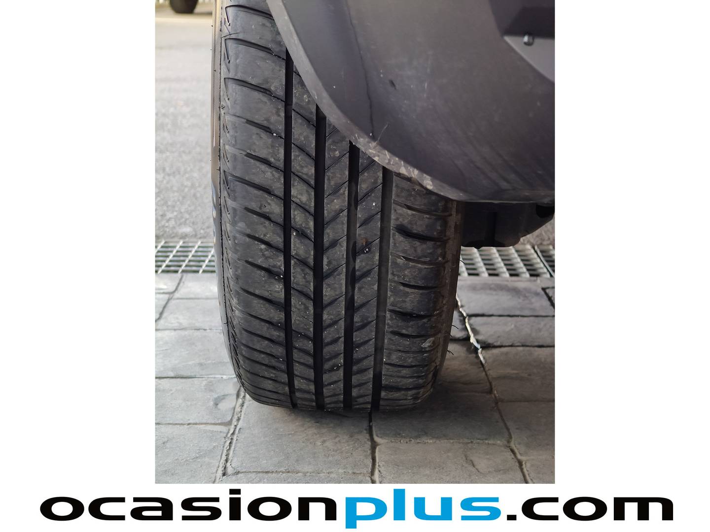 Foto Nissan JUKE Nissan Juke DIG-T N-Connecta 4x2 (114 CV)