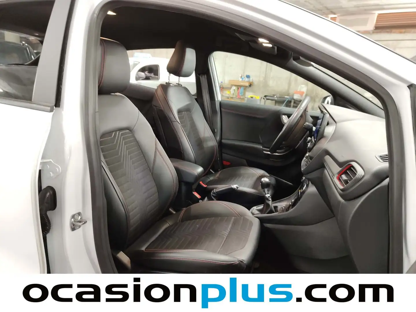 Foto Ford Puma Ford Puma 1.0 EcoBoost MHEV ST-Line X (125 CV)