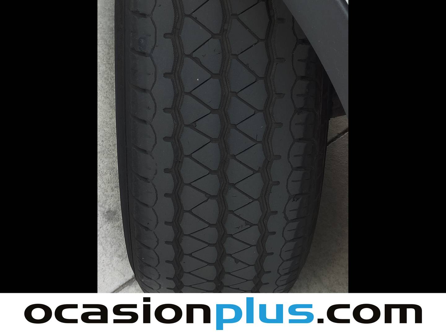 Iveco Daily Iveco Daily Furgon 35 S 12 V 3520L/H2 (116 CV) seminuevo