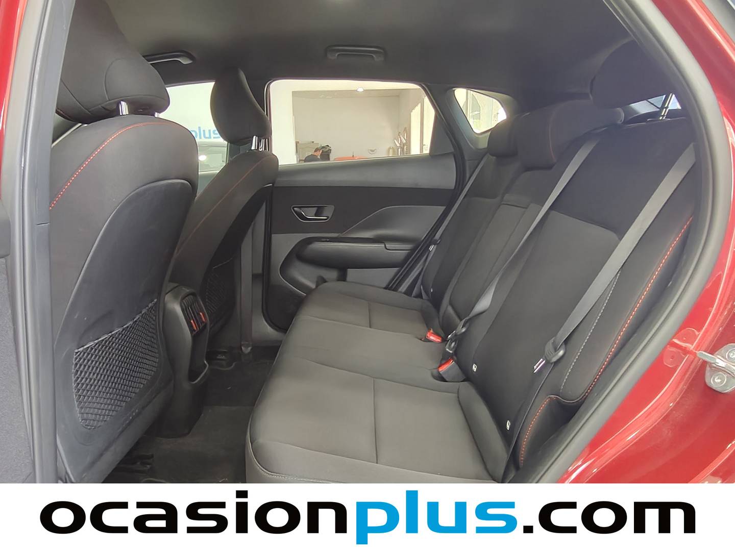 Foto asientos traseros Hyundai Kona Hyundai Kona 1.6 GDI HEV N Line DCT (141 CV)