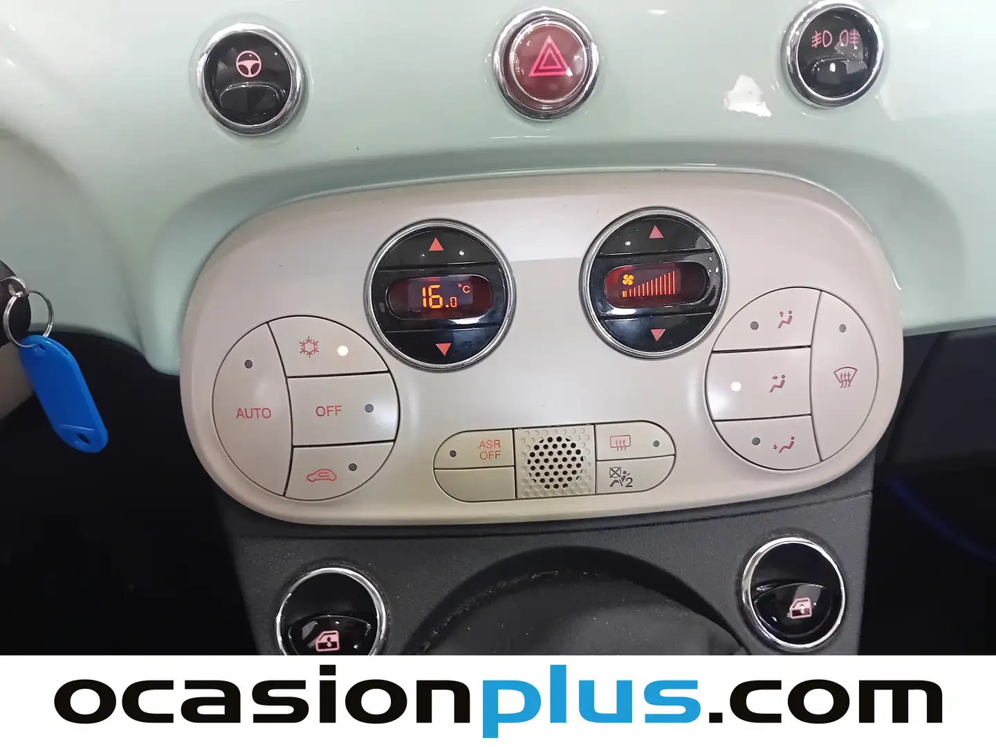 Foto Fiat 500 Fiat 500 1.2 8v Lounge (69 CV)