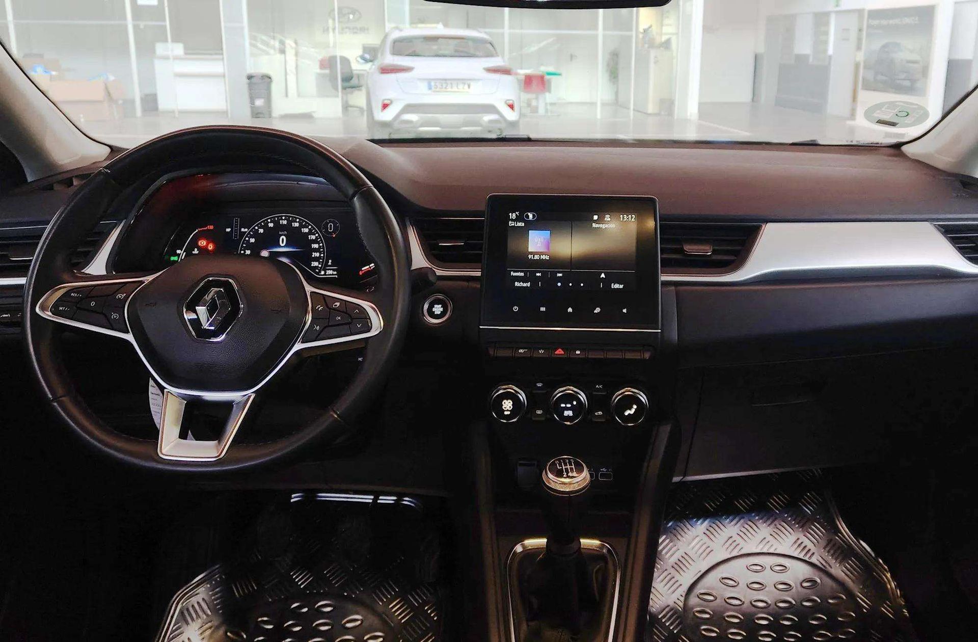 Renault Captur Techno TCe - foto 6