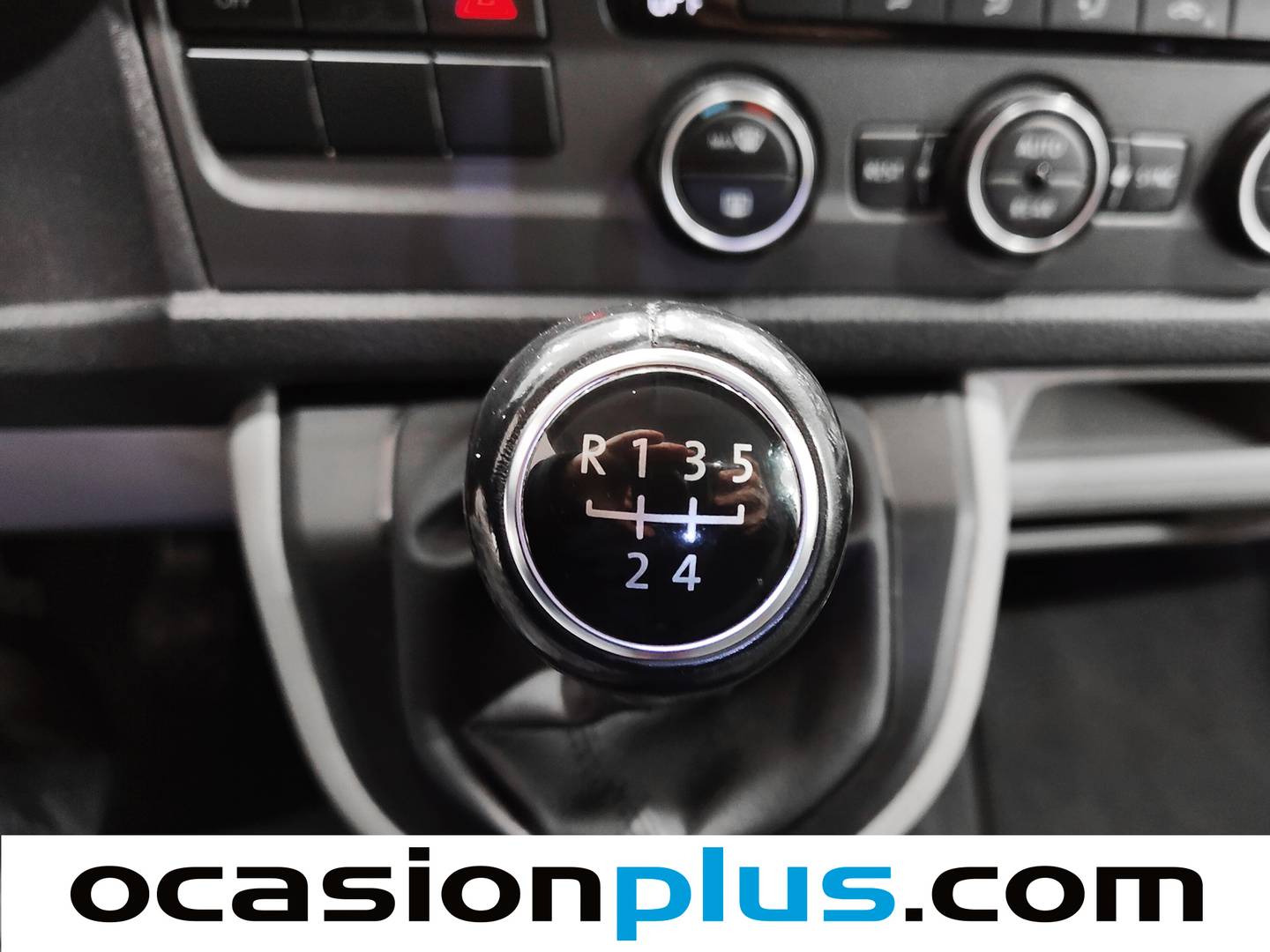 Foto Volkswagen Caravelle Volkswagen Caravelle Trendline Batalla Corta 2.0 TDI BMT (102 CV) 9 Plazas