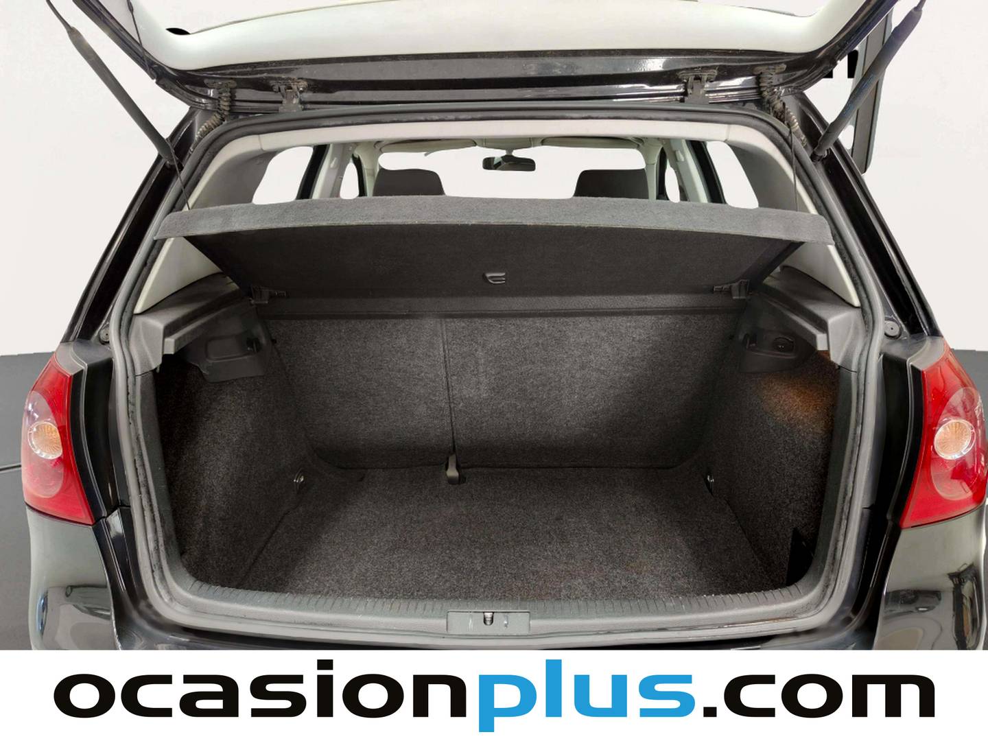 Fotos maletero Volkswagen Golf Volkswagen Golf Sportline 1.6 FSI (115 CV)