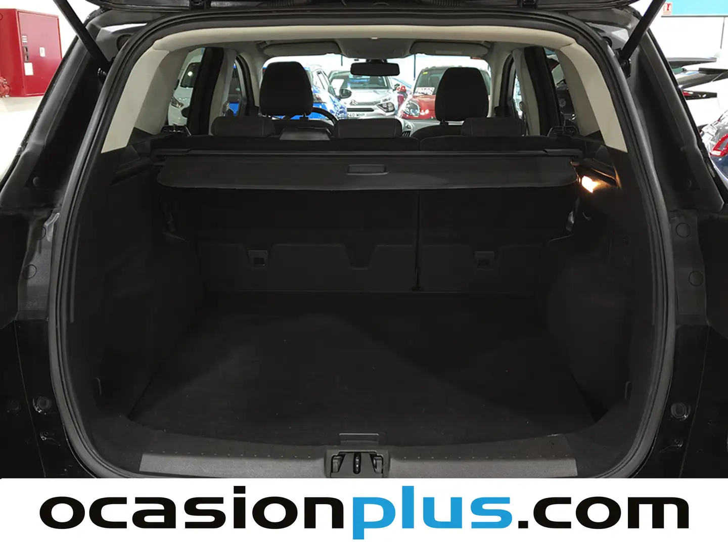 Foto Ford Kuga Ford Kuga 1.5 EcoBoost S&S Trend+ 4x2 (120 CV)