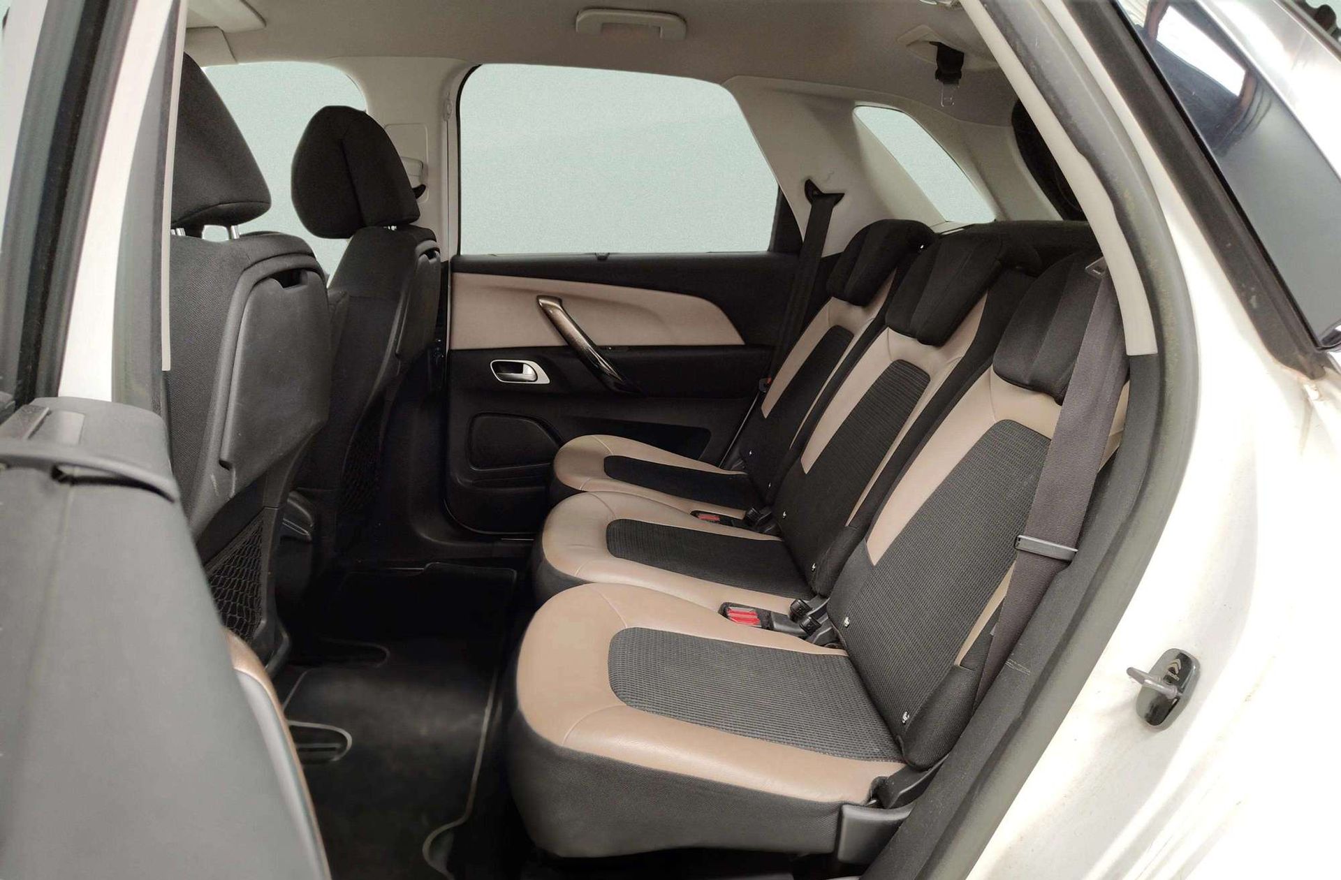 Citroën C4 Picasso 2.0 HDi Exclusive - foto 11