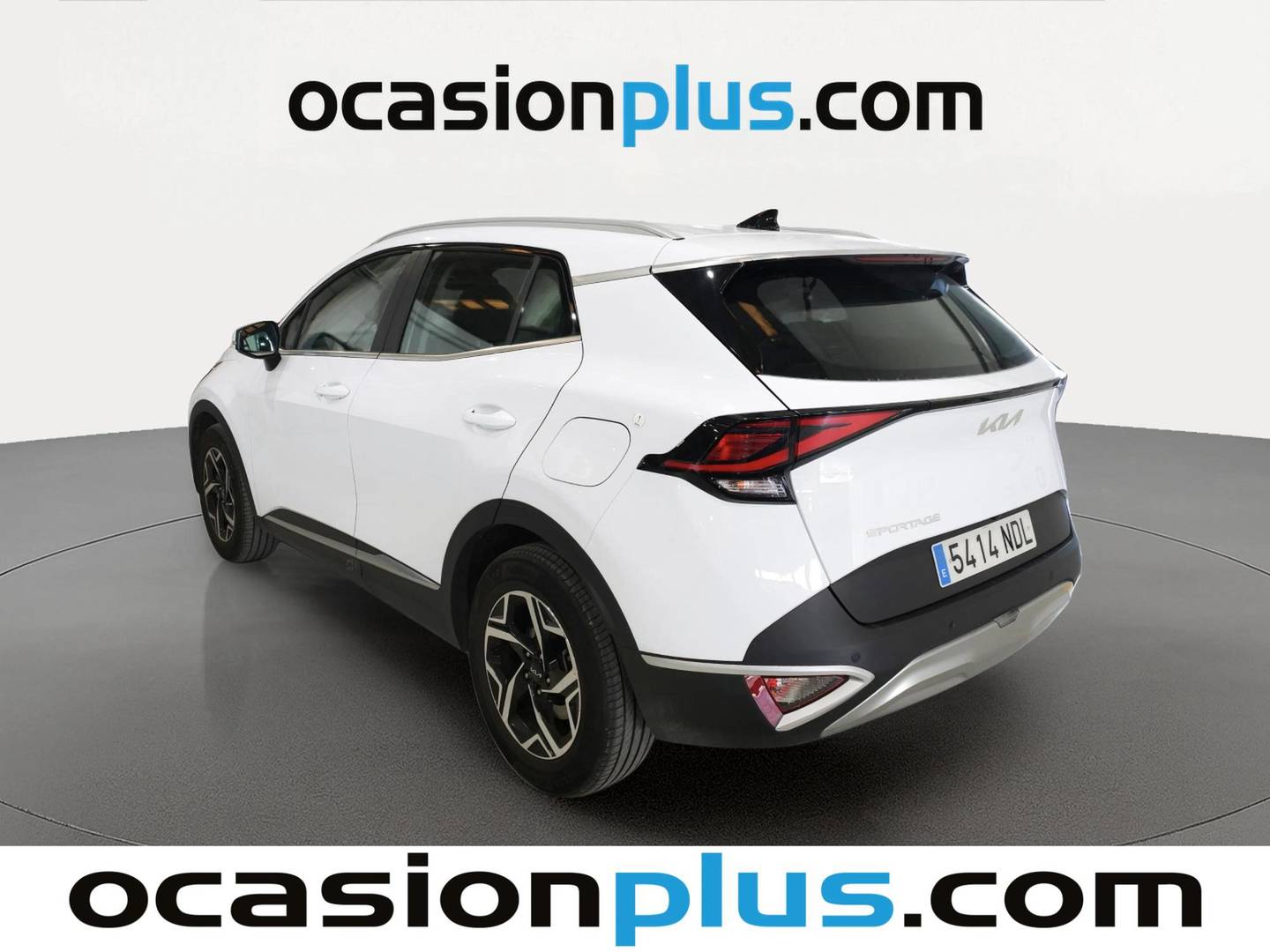 Foto trasera KIA Sportage Kia Sportage 1.6 CRDi MHEV Business 4x2 DCT (136 CV) izquierda