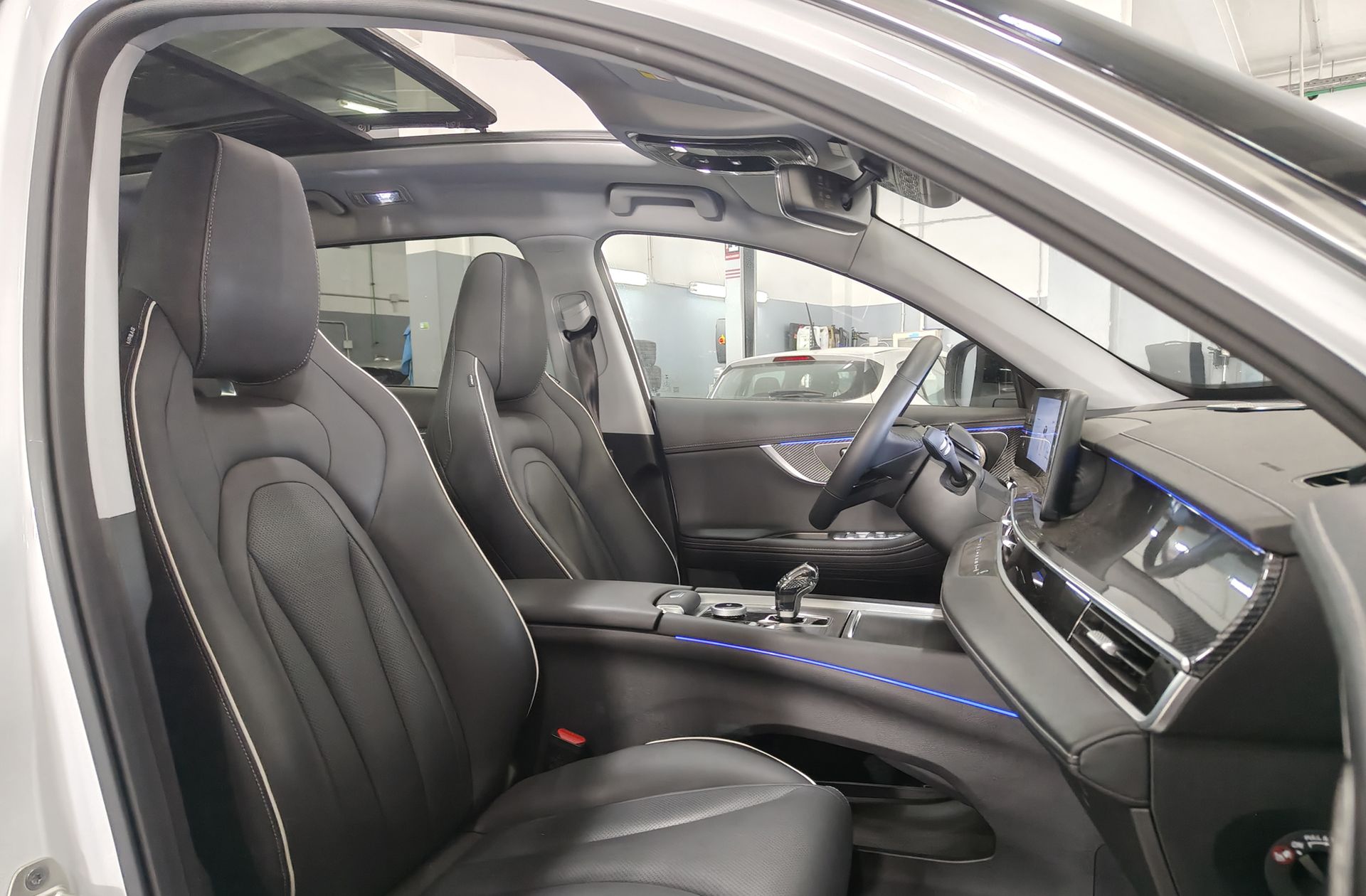 Ebro s700 1.5 T-GDi PHEV Luxury E-CVT - foto 22