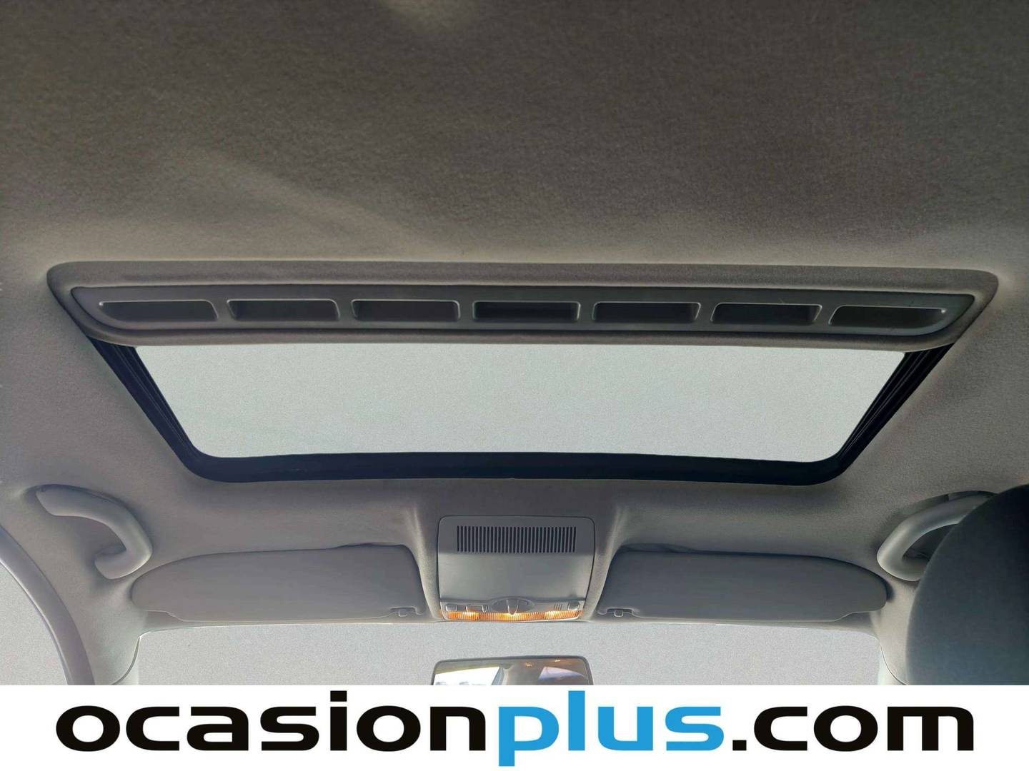 Extras y acabados del Seat Ibiza Seat Ibiza 1.2 12v Reference (70 CV)