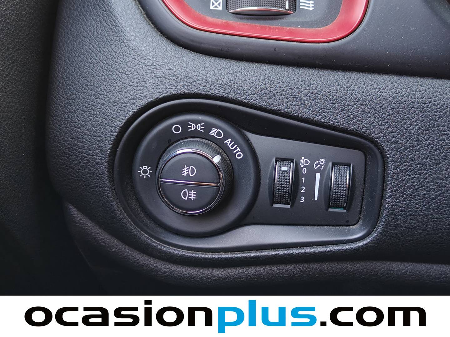 Foto Jeep Renegade Jeep Renegade 2.0 Multijet Trailhawk 4x4 AD Low Auto (170 CV)