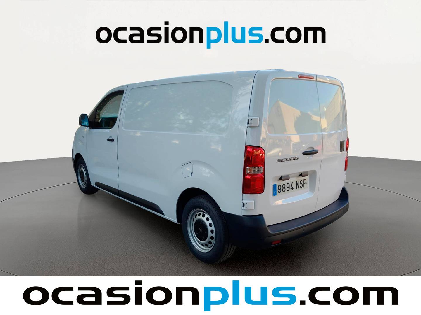 Foto delantera Fiat Scudo Fiat Scudo Furgón M 1.5 Diésel (120 CV) derecha
