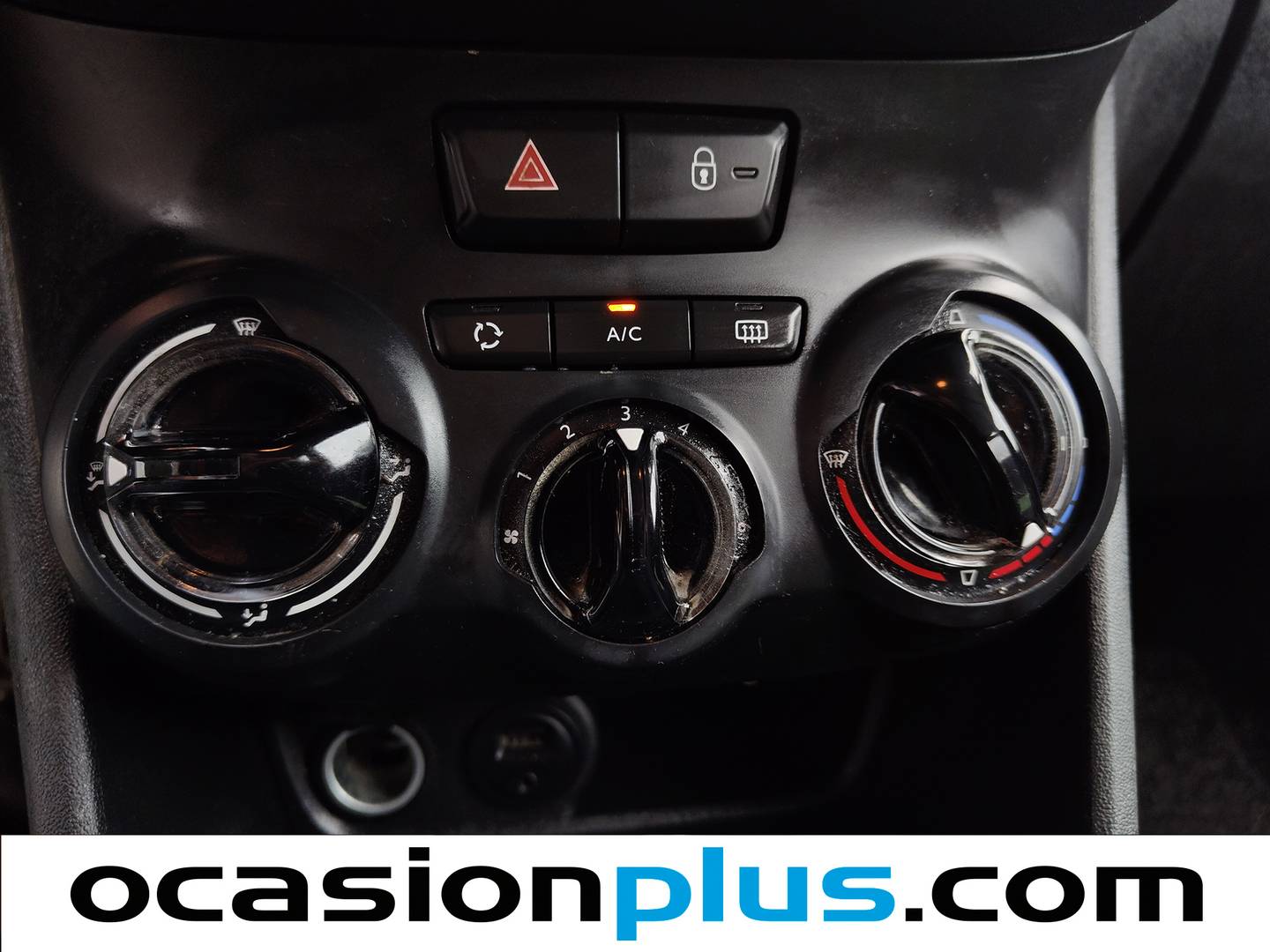 Acabados Peugeot 2008 Peugeot 2008 VTI 82 Active (82 CV)