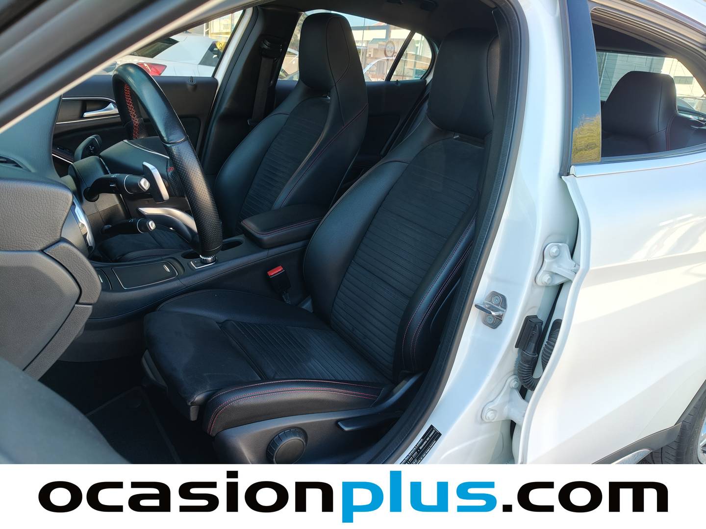 Mercedes GLA Mercedes-Benz GLA 200 Pack AMG (156 CV) 156cv