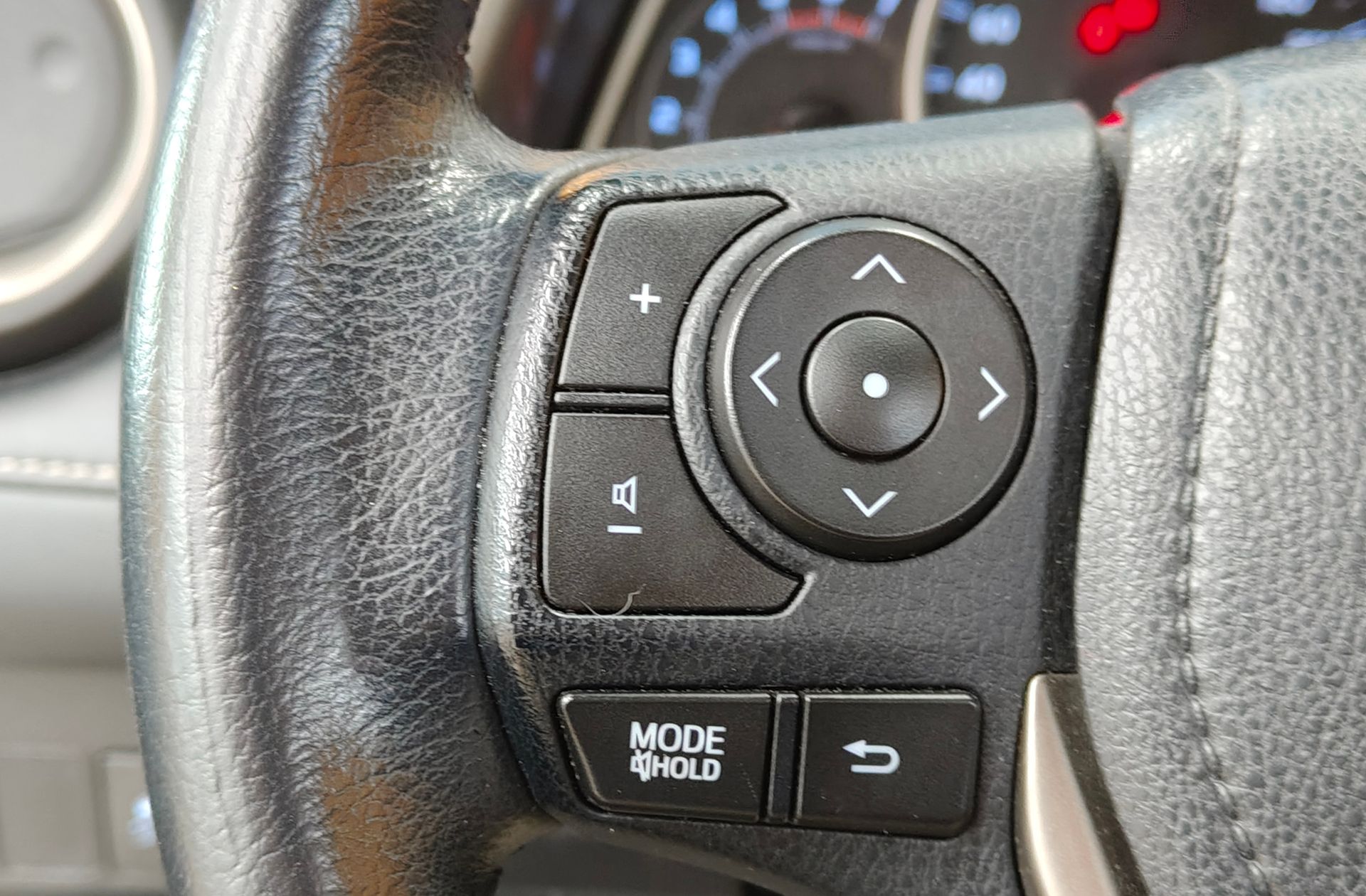 Toyota RAV4 120D Advance 4x2 - foto 24