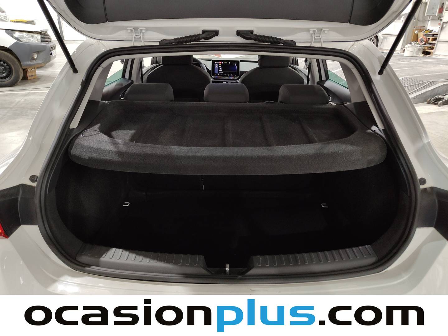 Fotos maletero Seat León Seat León 1.5 eTSI  DSG-7 Style XL