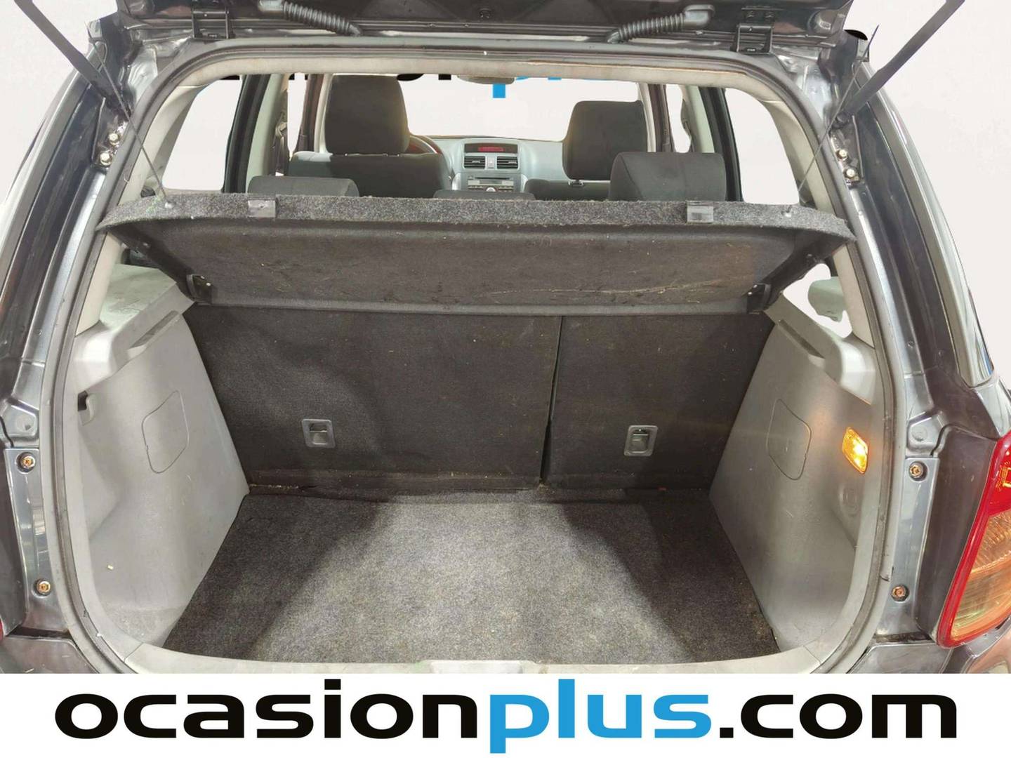 Fotos maletero Suzuki SX4 Suzuki SX4 1.6 GLX (107 CV)