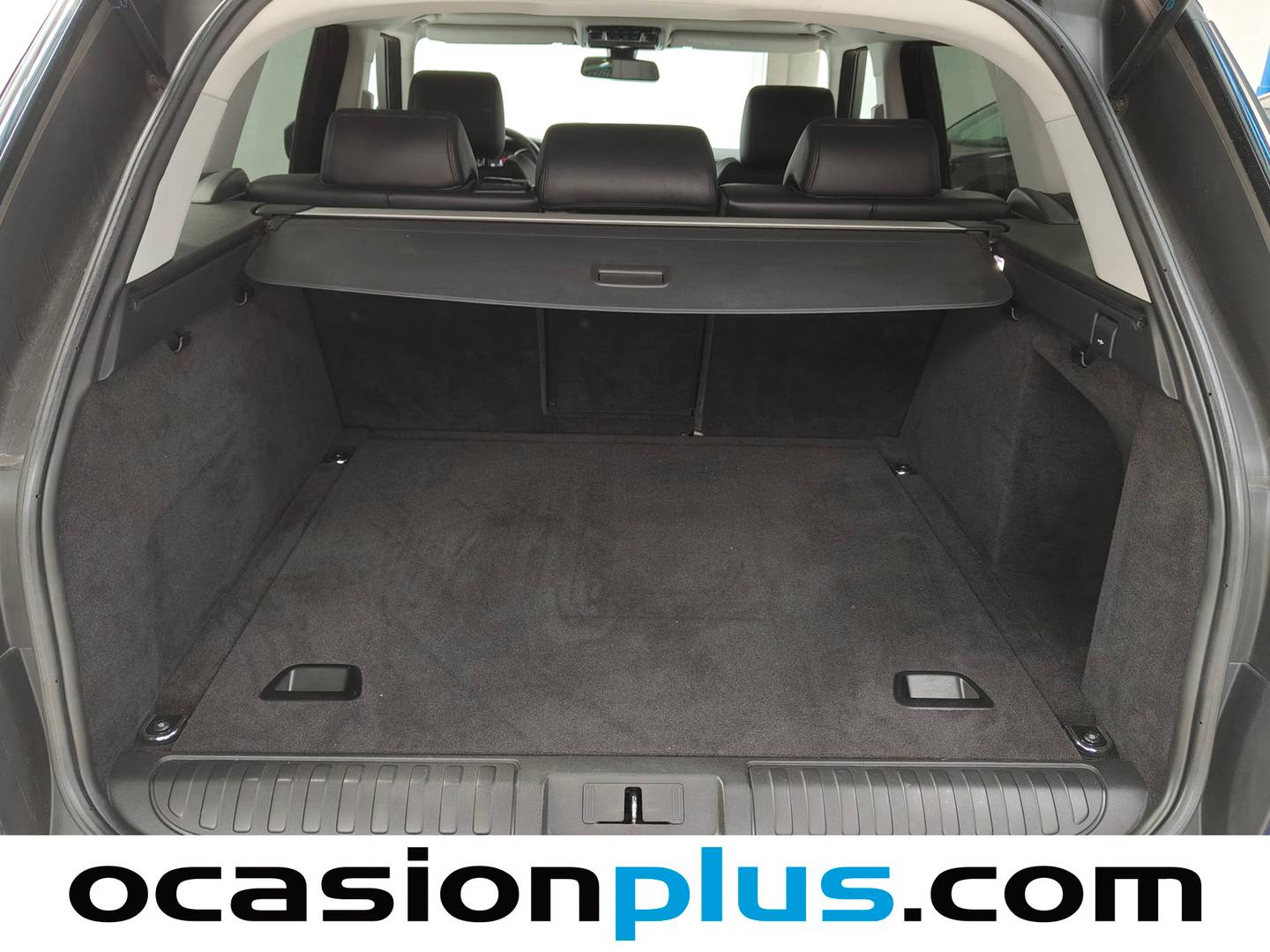 Fotos maletero Land Rover Range Rover Sport Land Rover Range Rover Sport Range Rover Sport 3.0 TDV6 S (258 CV)
