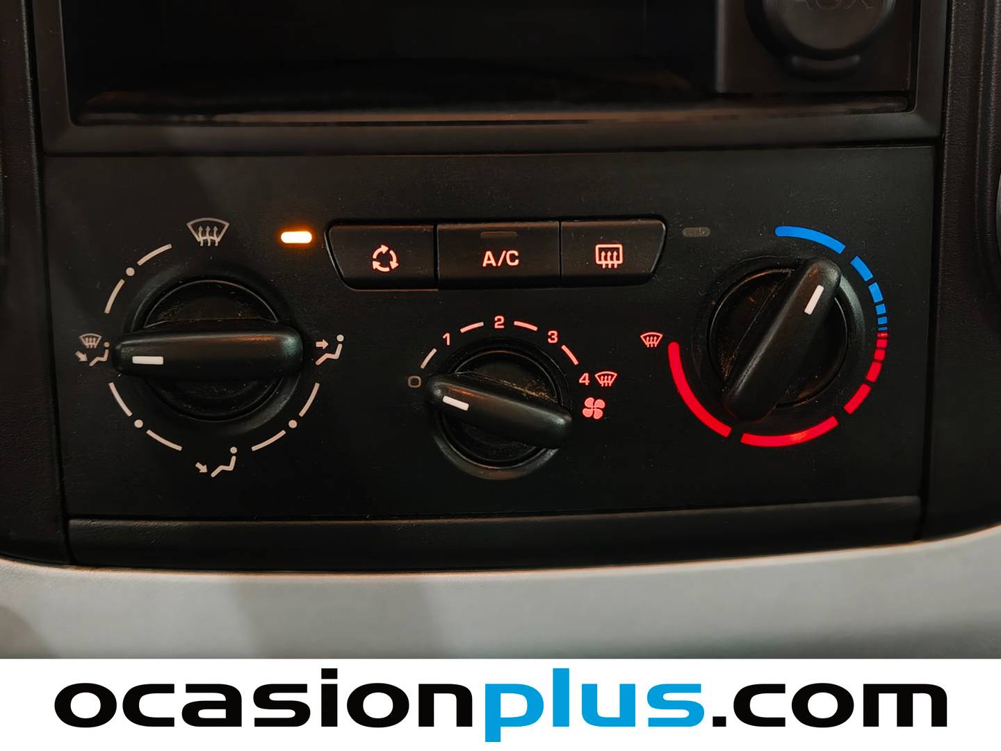 Equipamiento del Citroën Berlingo Citroën Berlingo Combi 1.6 HDI Tonic (75 CV)