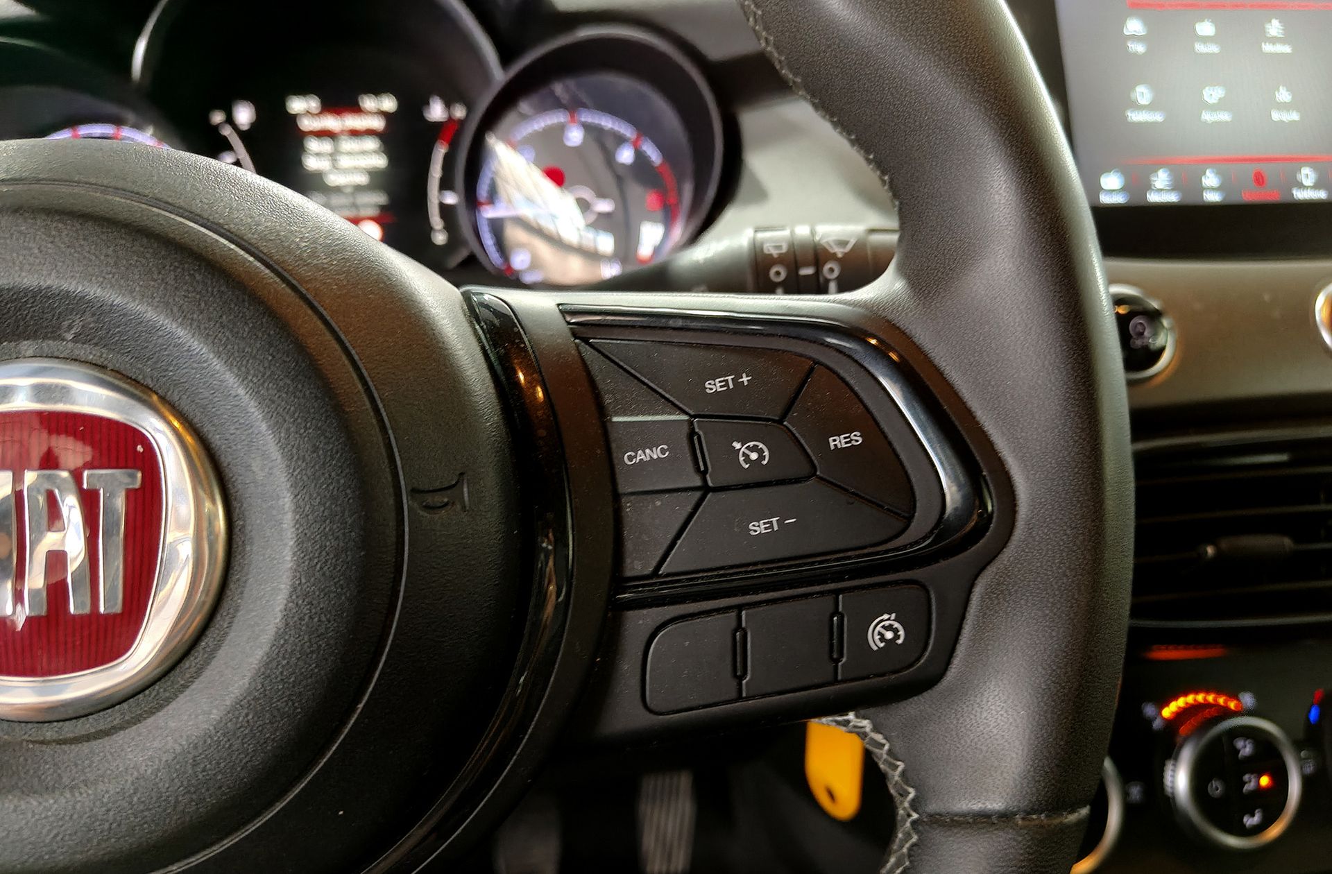 Fiat 500X 1.6 MultiJet Sport - foto 27
