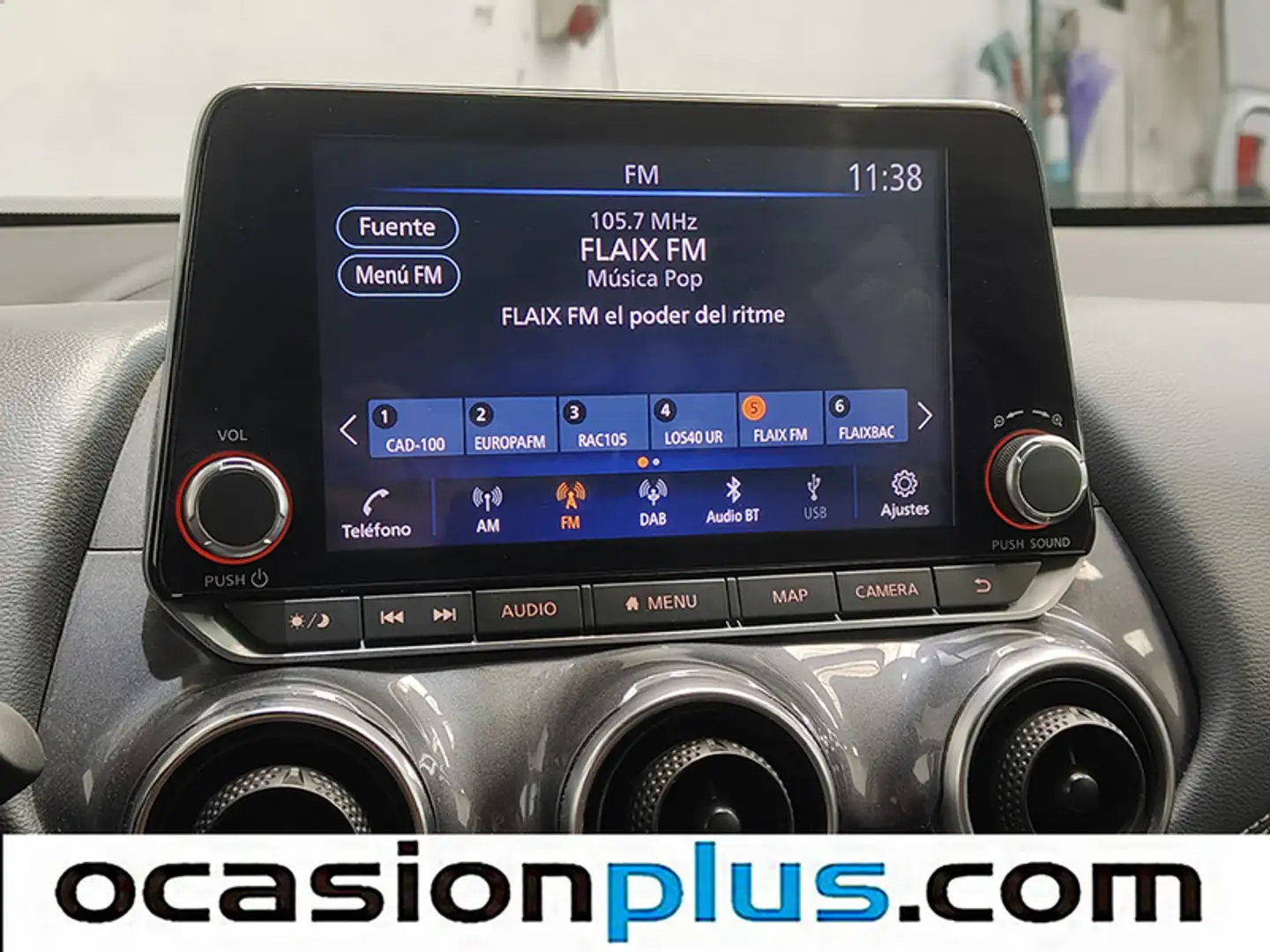 Foto Nissan JUKE Nissan Juke DIG-T Tekna 4x2 DCT (117 CV)