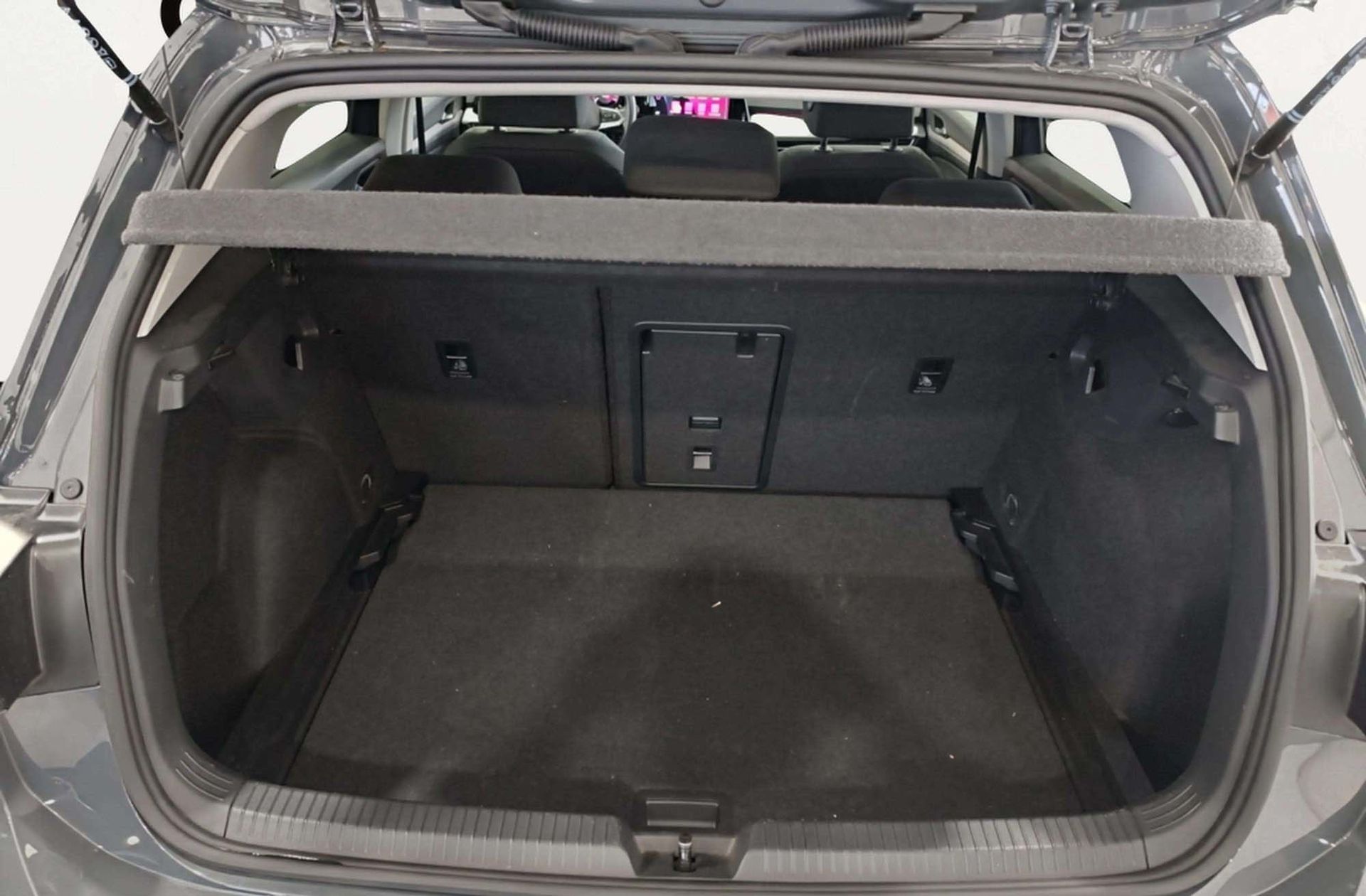 Volkswagen Golf Life 1.5 eTSI DSG - foto 17