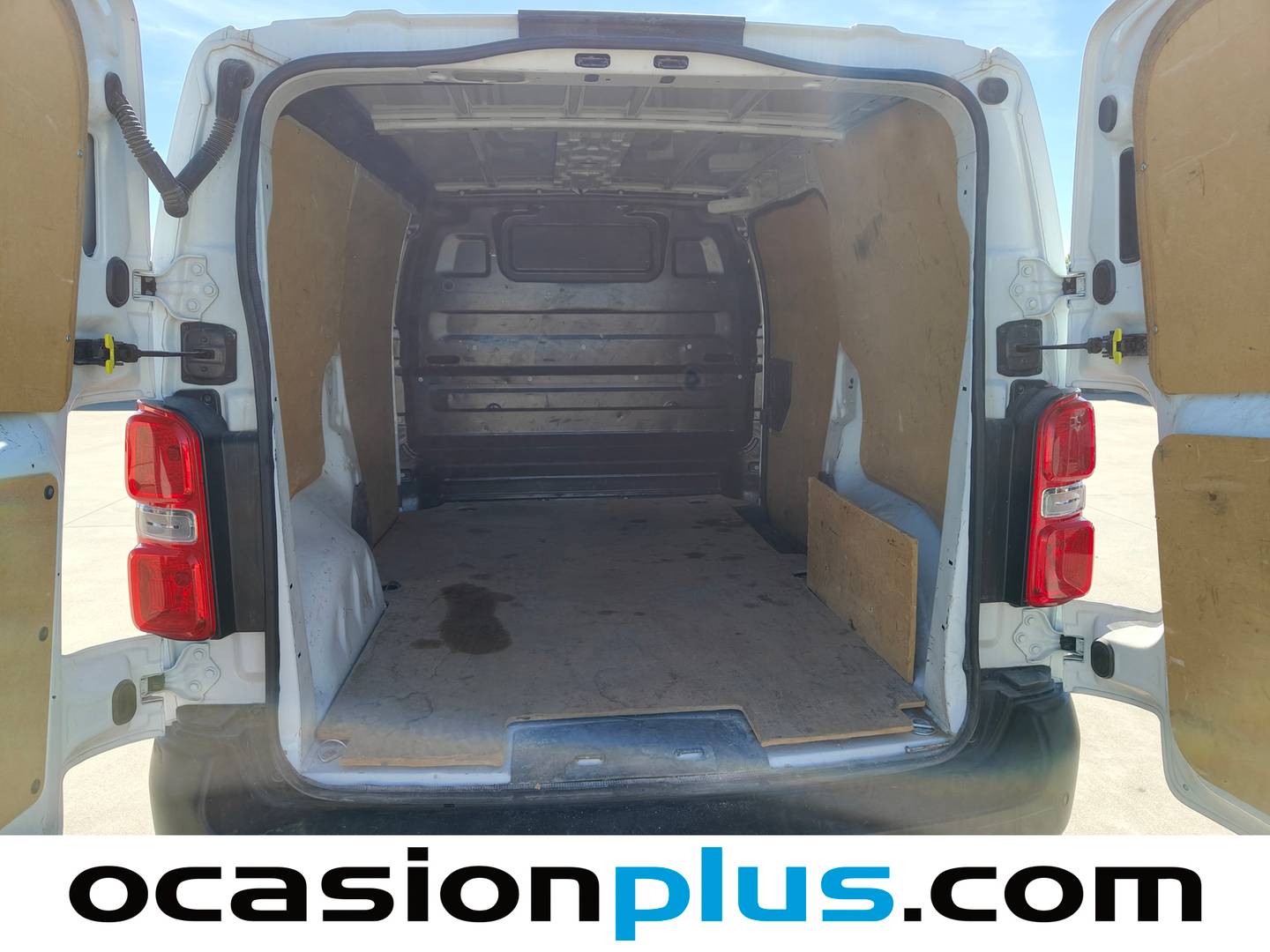Foto asientos traseros Citroën Jumpy Citroën Jumpy Furgon BlueHDI 120 S&S Talla M (120 CV)