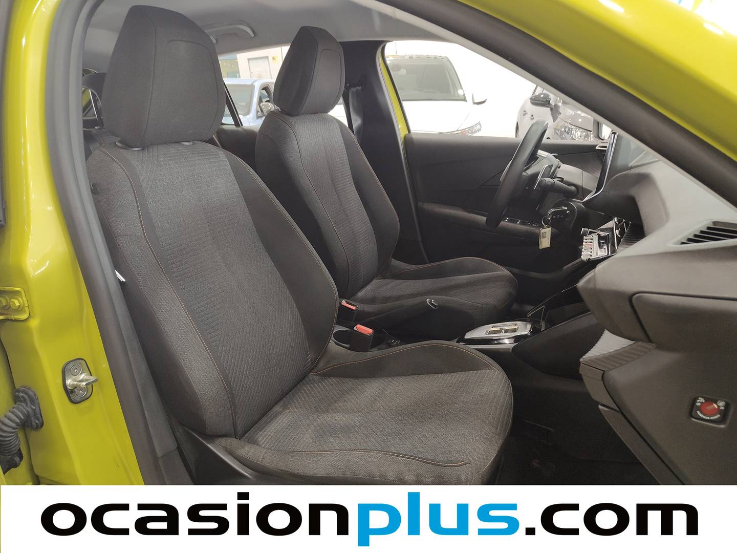 Peugeot 208 Peugeot 208 Style Hybrid 110 eDCS6 (110 CV) automático