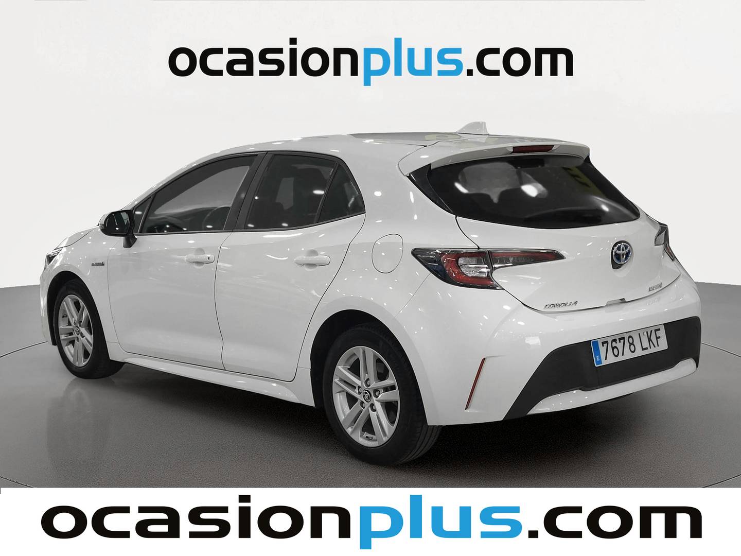 Foto trasera Toyota Corolla Toyota Corolla 1.8 125 Híbrido Active Tech E-CVT (122 CV) izquierda