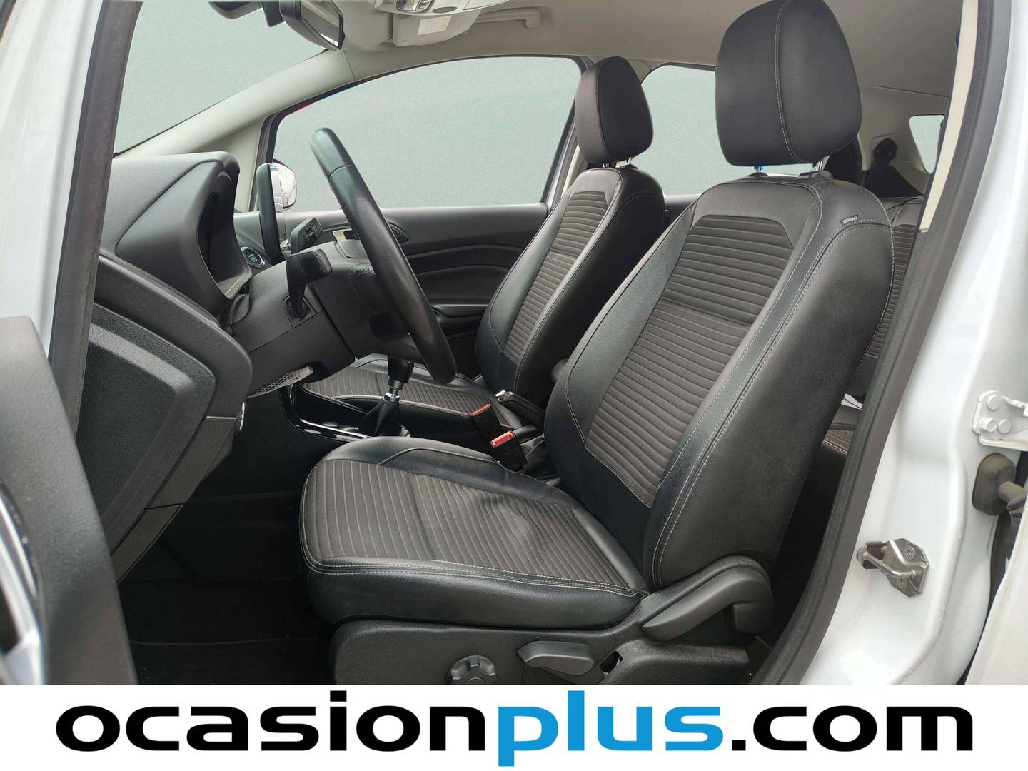 Foto asientos delanteros Ford EcoSport Ford EcoSport 1.5 TDCi S&S Titanium (100 CV)
