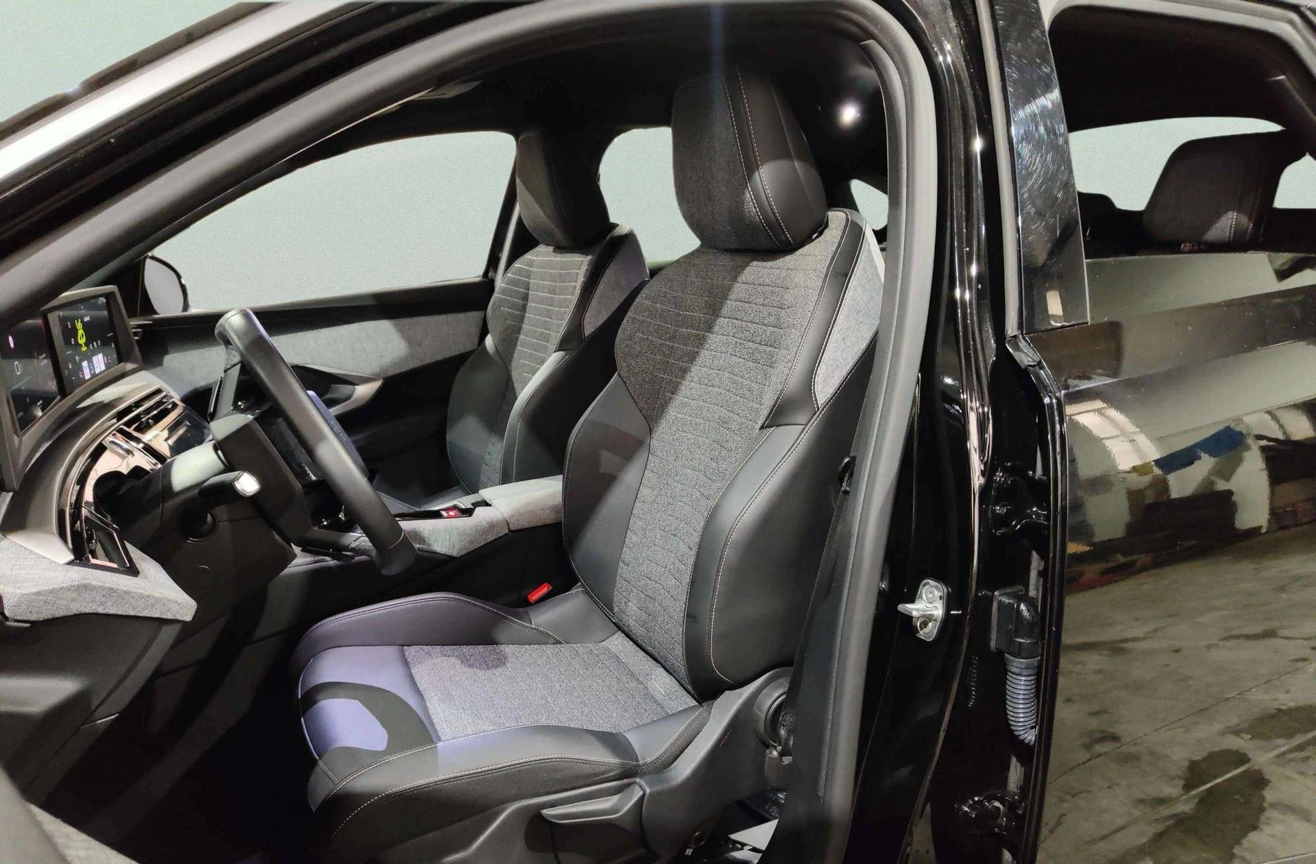 Peugeot 3008 Allure Hybrid eDCS6 - foto 11