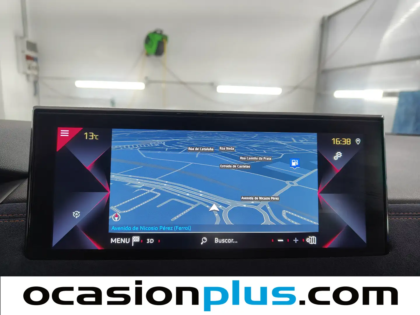 Foto DS DS 3 Crossback DS DS3 Crossback BlueHDi 130 Ines de la Fressange Auto (131 CV)