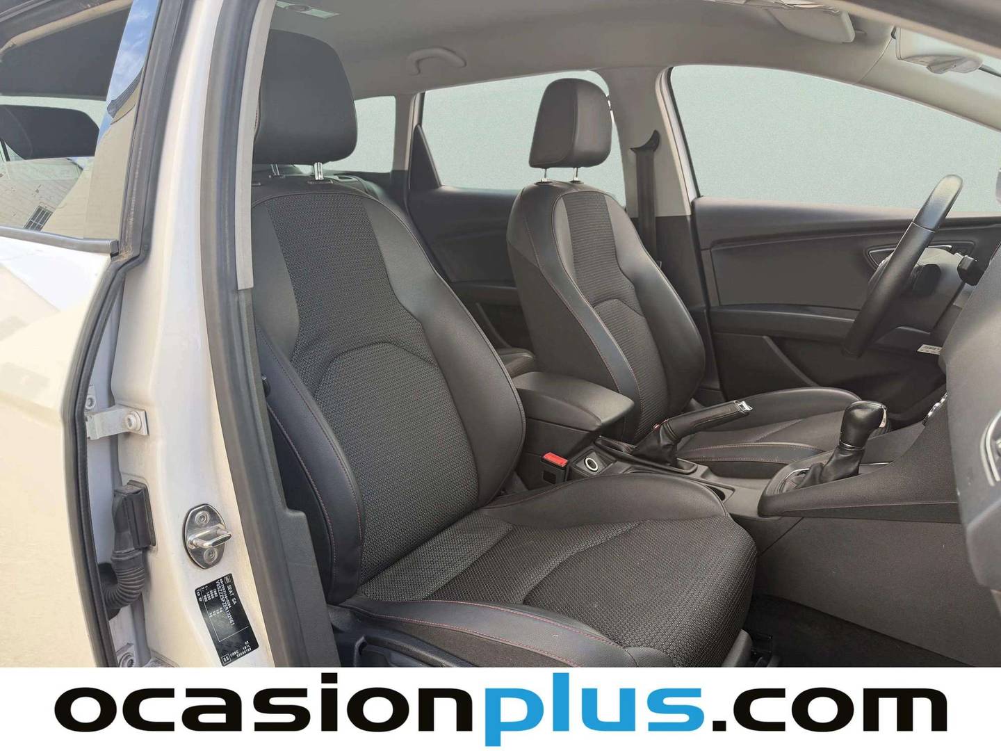 Seat León Seat León ST 2.0 TDI S&S FR DSG (150 CV) de segunda mano