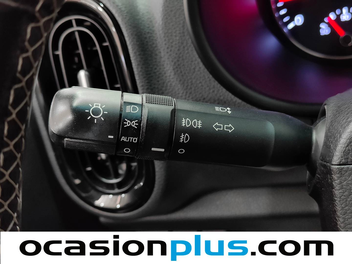 Accesorios del KIA Picanto KIA Picanto 1.0 CVVT Eco-Dynamics x-Tech16 (66 CV)