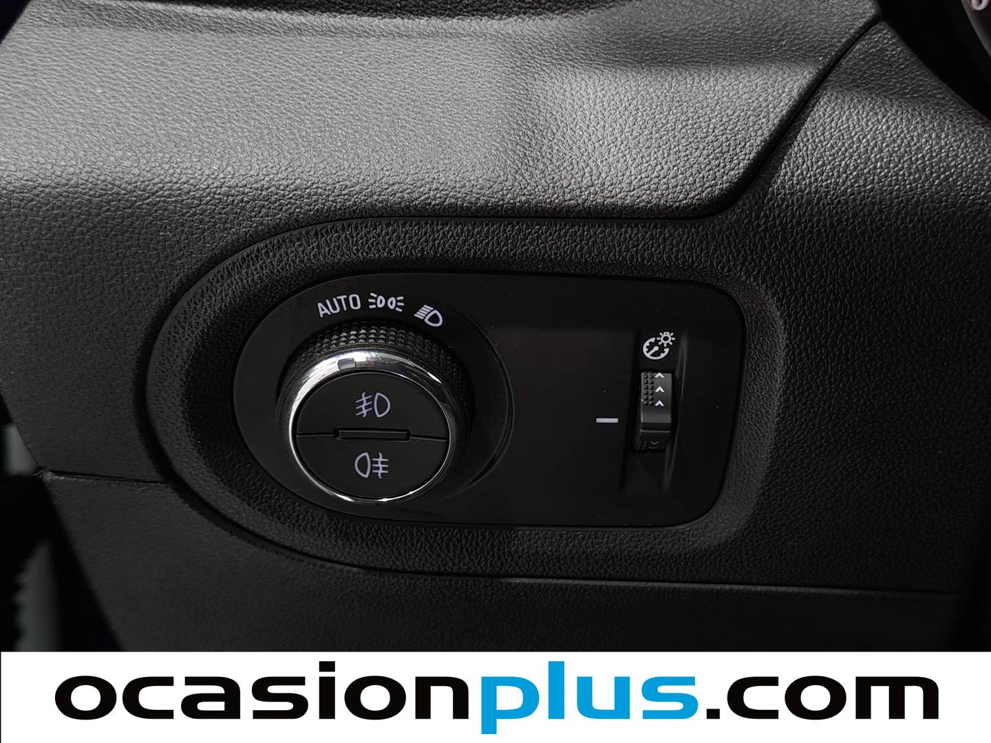 Paquetes del Opel Grandland X Opel Grandland X 1.2 Turbo 120 Aniversario (130 CV)