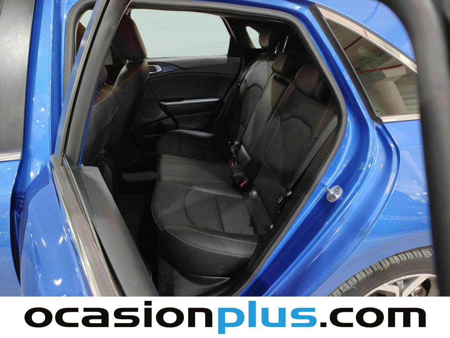 Foto asientos traseros KIA Ceed KIA Ceed 1.6 CRDi Tech (115 CV)