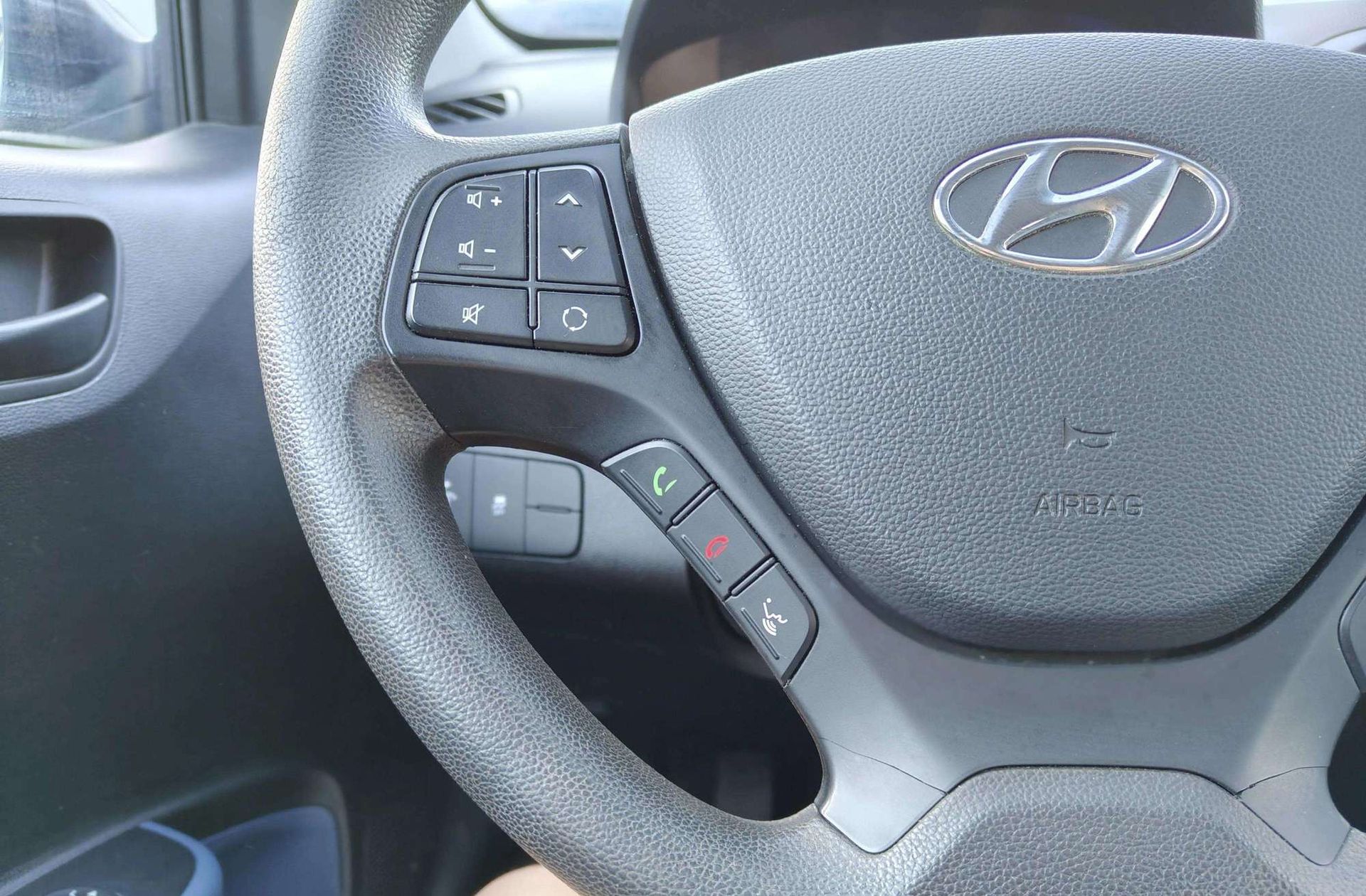 Hyundai i10 1.2 Tecno - foto 21