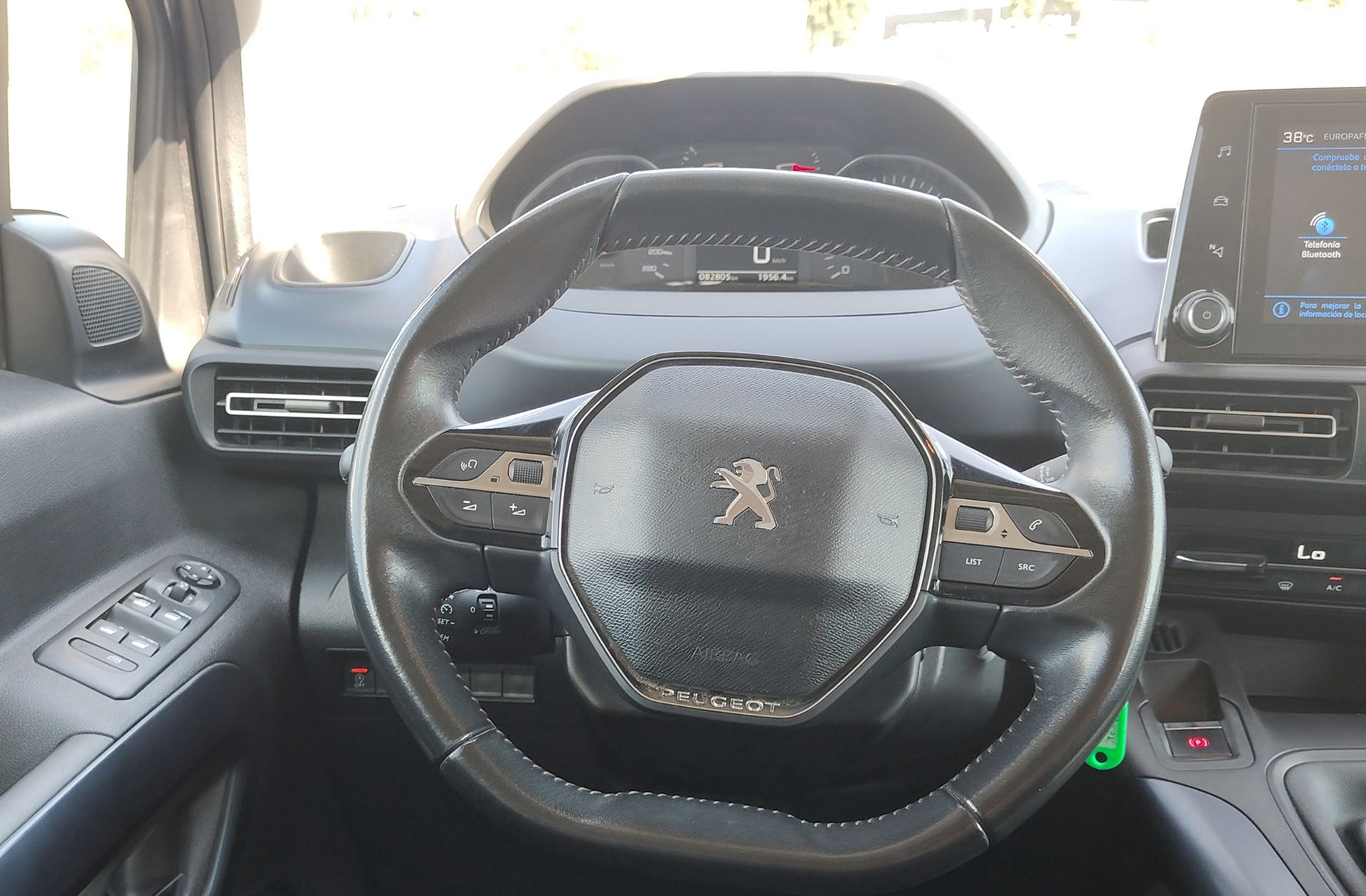 Peugeot Rifter PureTech 110 Allure Standard - foto 19