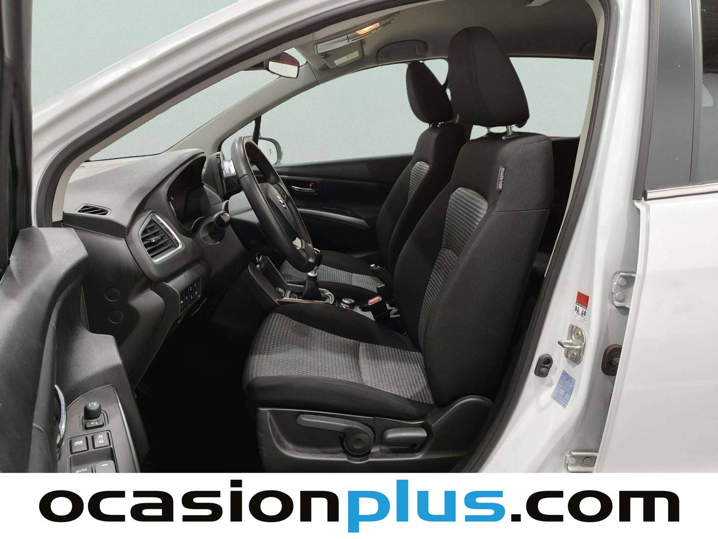 Foto Suzuki S-Cross Suzuki S-Cross 1.4T Mild Hybrid S2 4WD (129 CV)