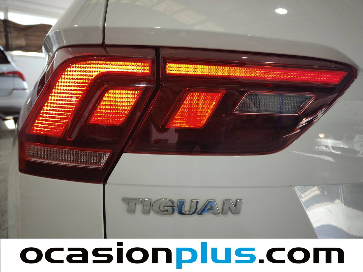 Foto Volkswagen Tiguan Volkswagen Tiguan Advance 1.5 TSI (130 CV)Pack R-Line