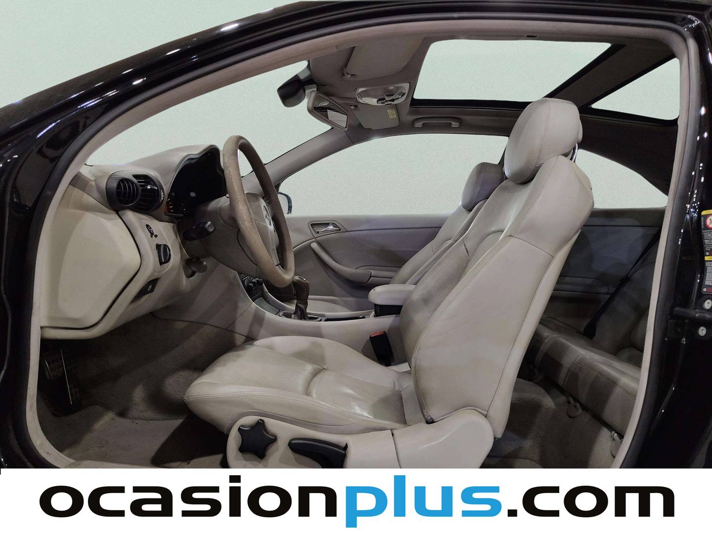 Foto asientos delanteros Mercedes Clase C Mercedes Clase C Sportcoupe 220 CDI (143 CV)