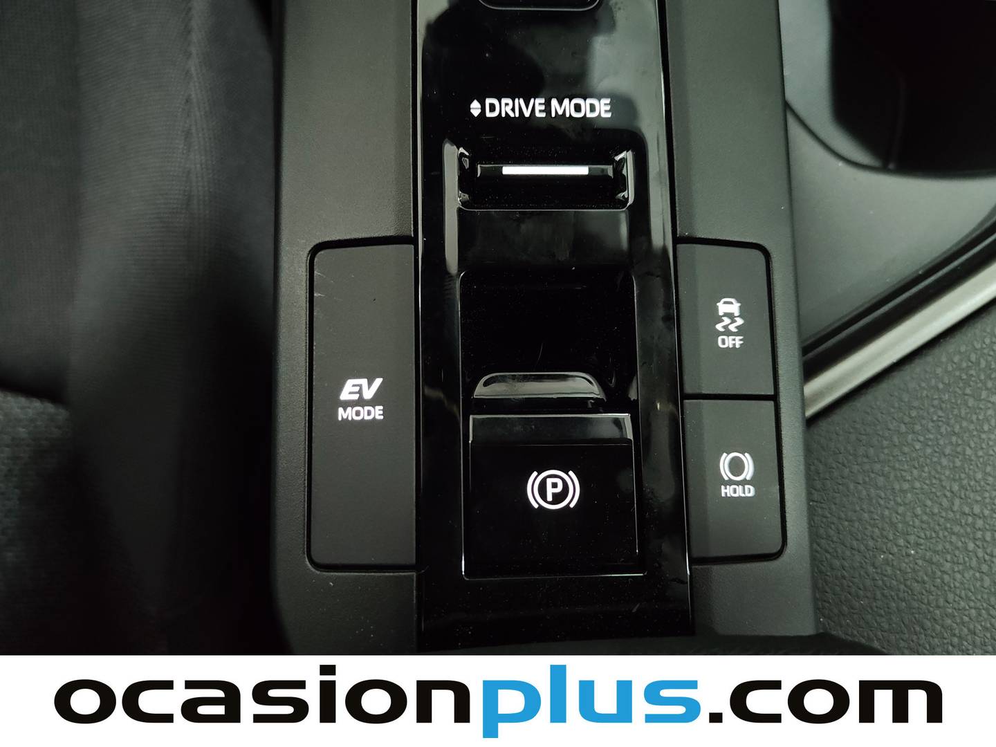 Extras del Toyota C-HR Toyota C-HR 140H Business (140 CV)