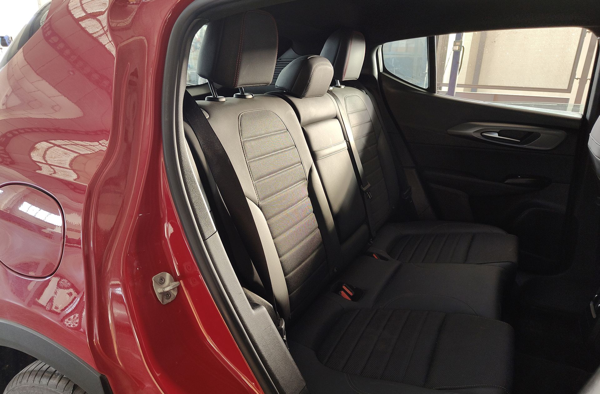 Alfa Romeo Tonale 1.5 MHEV Sprint FWD - foto 13