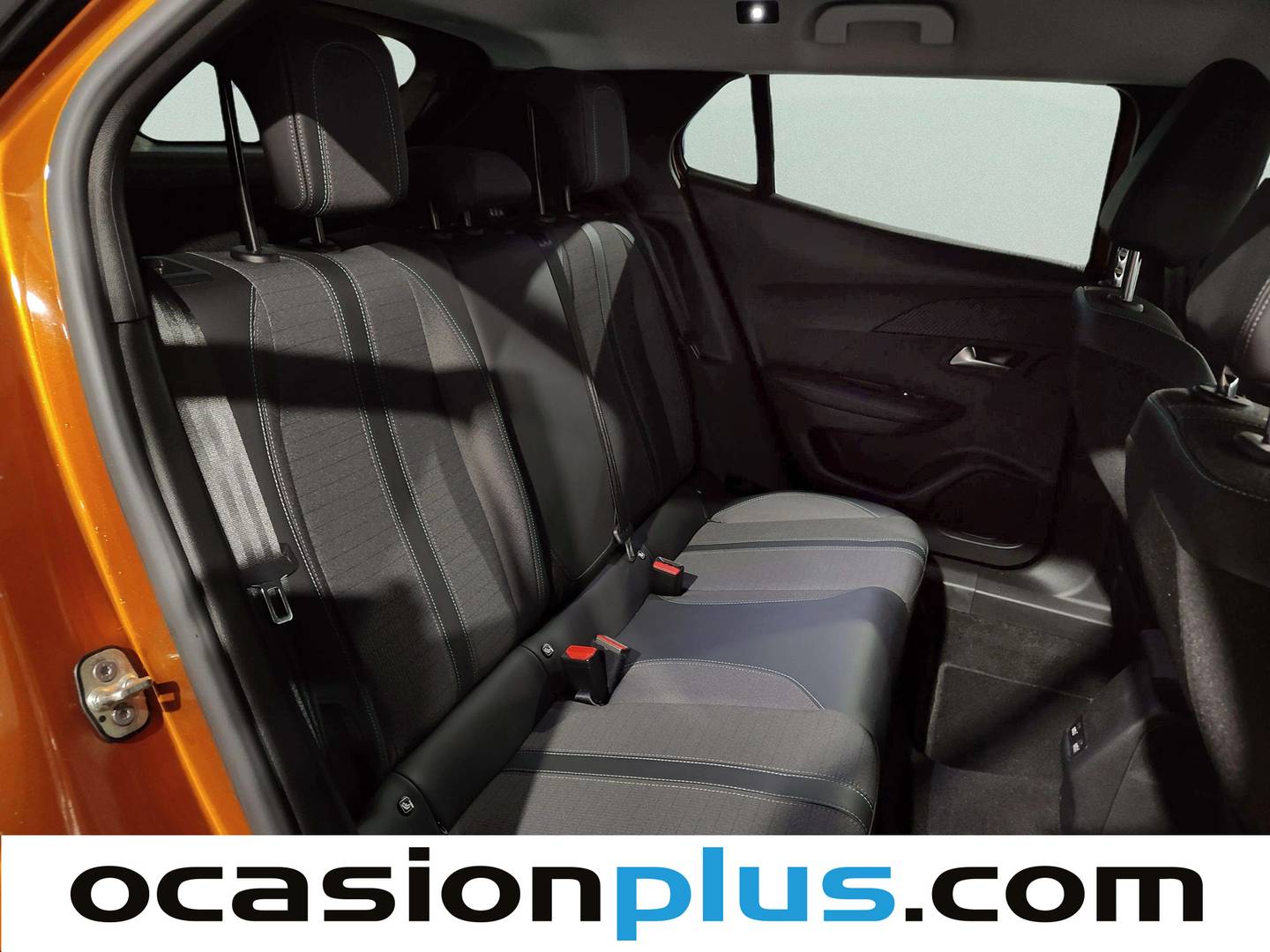 Foto Peugeot 2008 Peugeot 2008 BlueHDi 110 Allure Pack (110 CV)