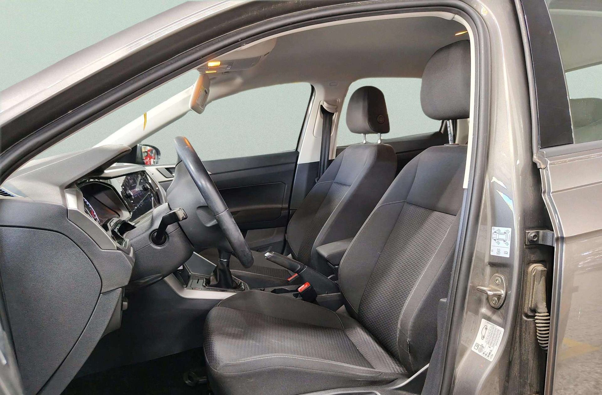 Volkswagen Polo Advance 1.0 - foto 9