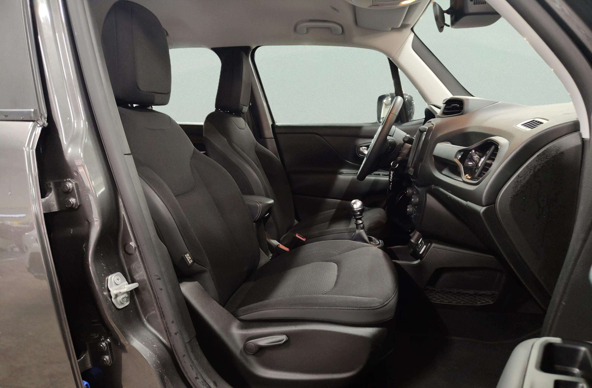 Jeep Renegade 1.0G Night Eagle II 4x2 - foto 20
