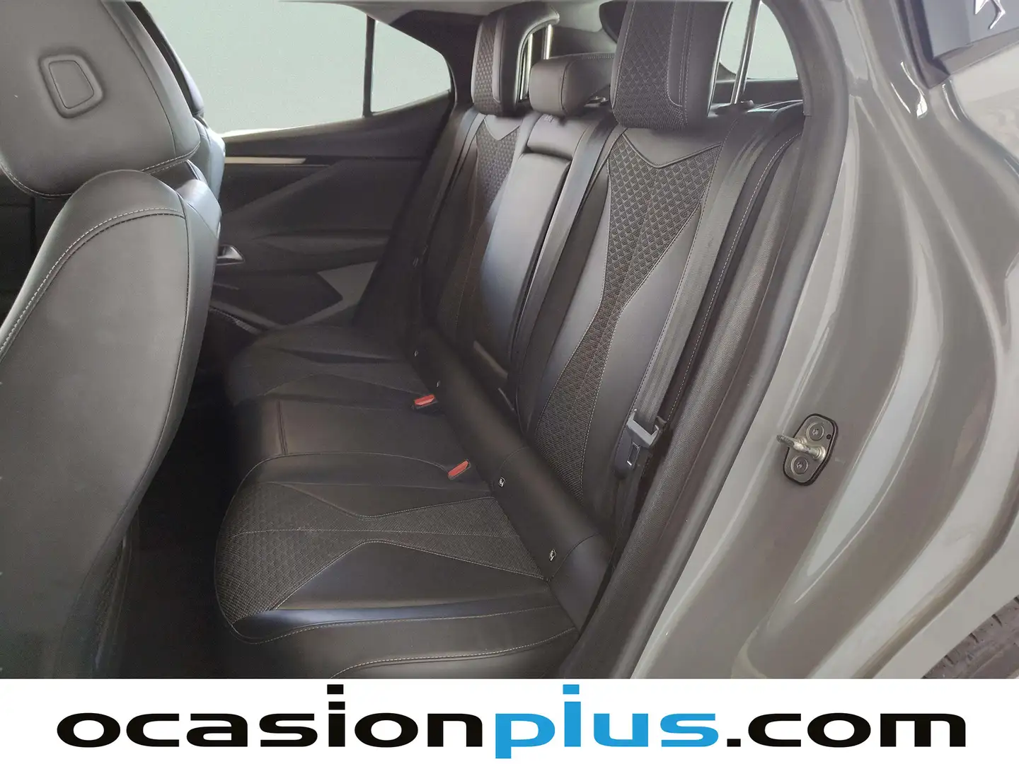 Foto DS DS 4 DS DS4 BlueHDi 130 Trocadero Auto (130 CV)