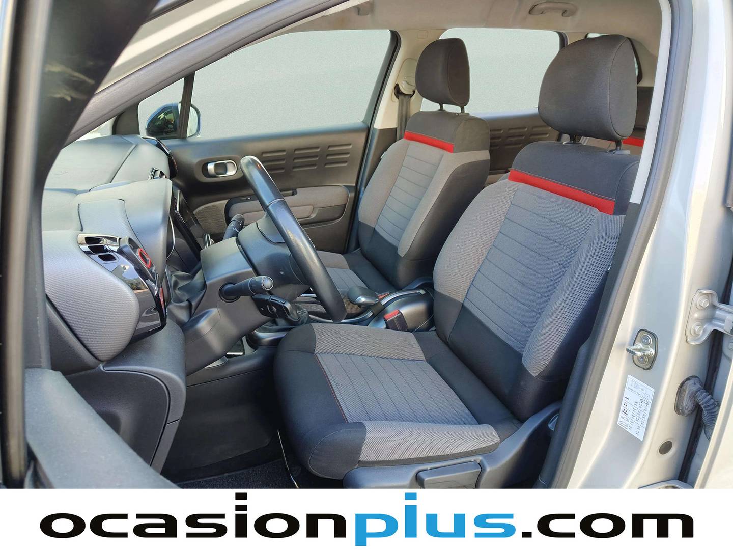 Foto asientos delanteros Citroën C3 Aircross Citroën C3 Aircross PureTech 110 S&S Feel (110 CV)