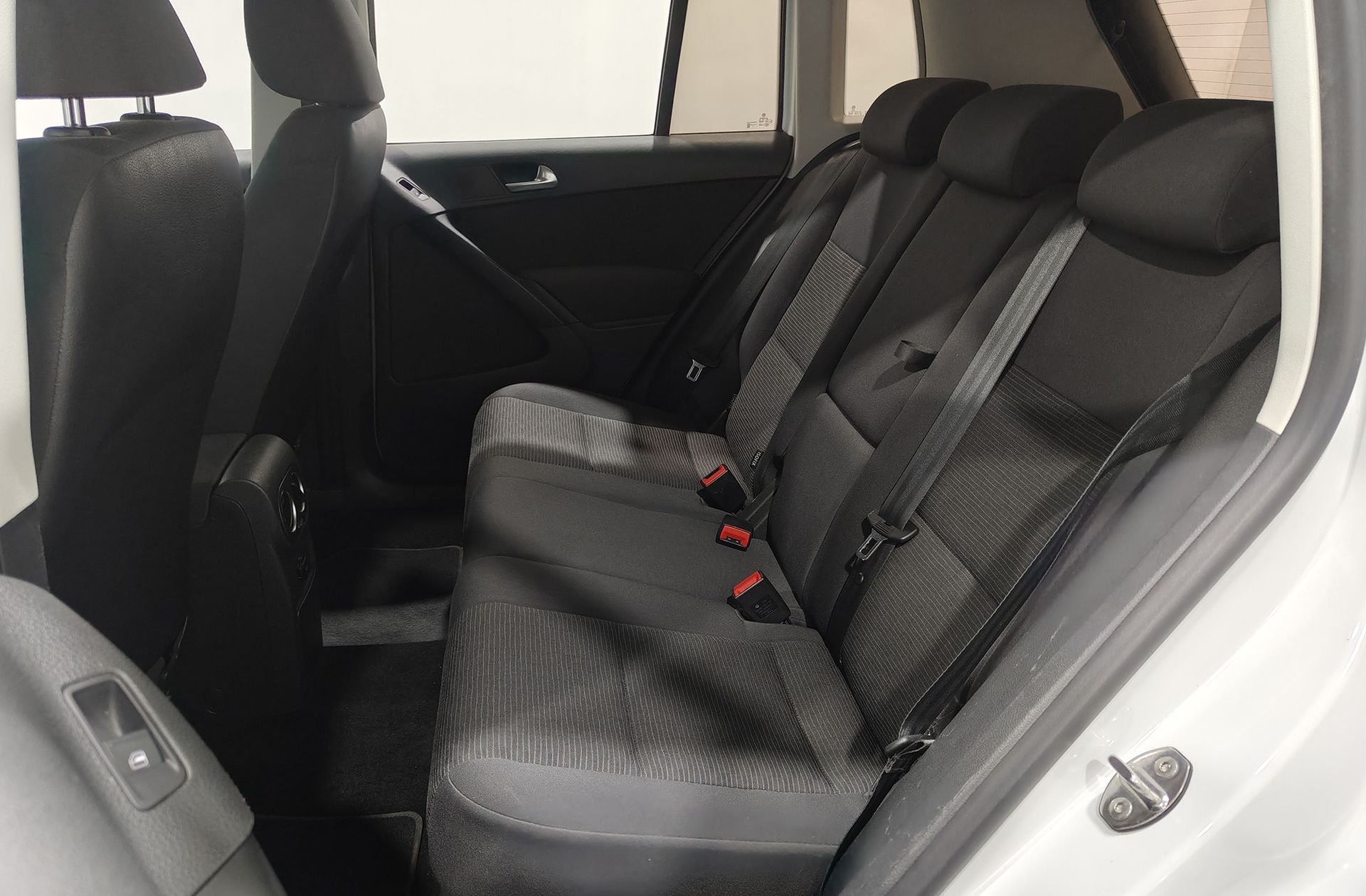 Volkswagen Tiguan T1 2.0 TDI BMT - foto 11