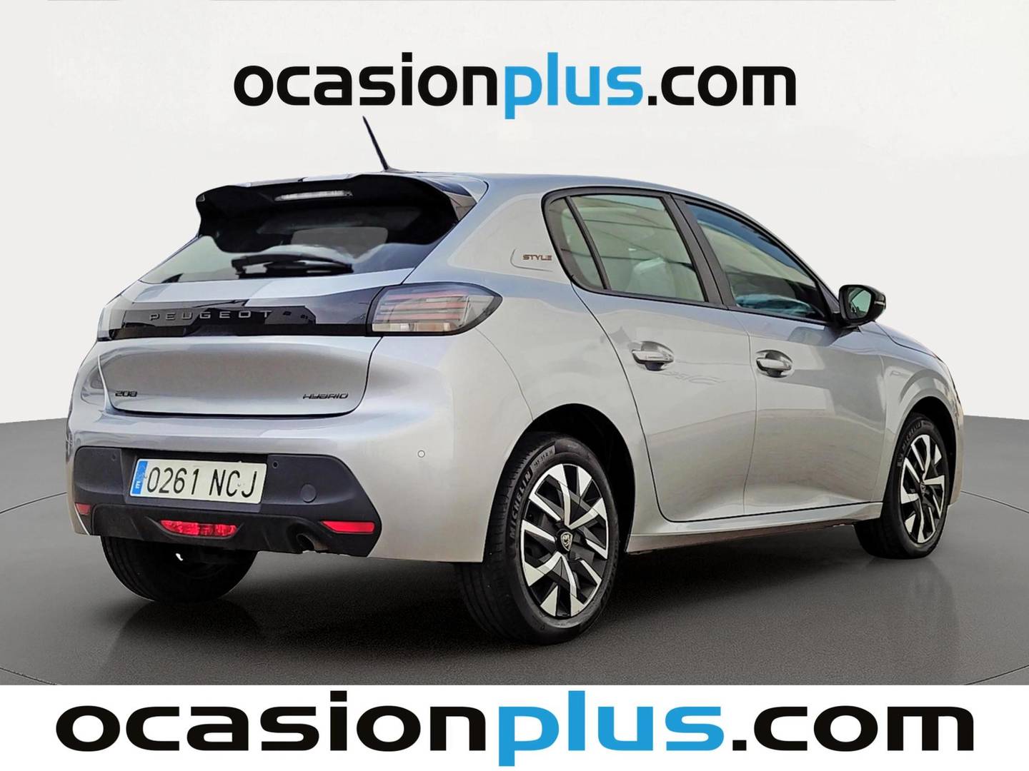 Foto trasera Peugeot 208 Peugeot 208 Style Hybrid 110 eDCS6 (110 CV) derecha